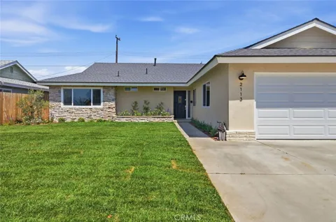 2113 S Forest
