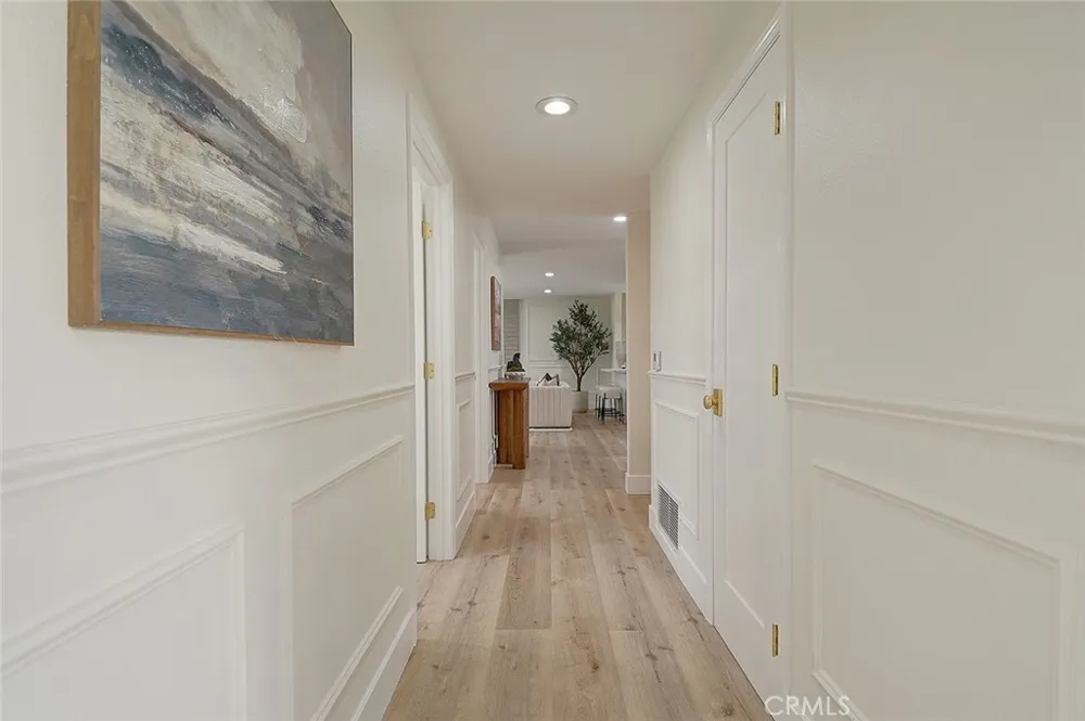 2113 S Forest Santa Ana, CA 92704
