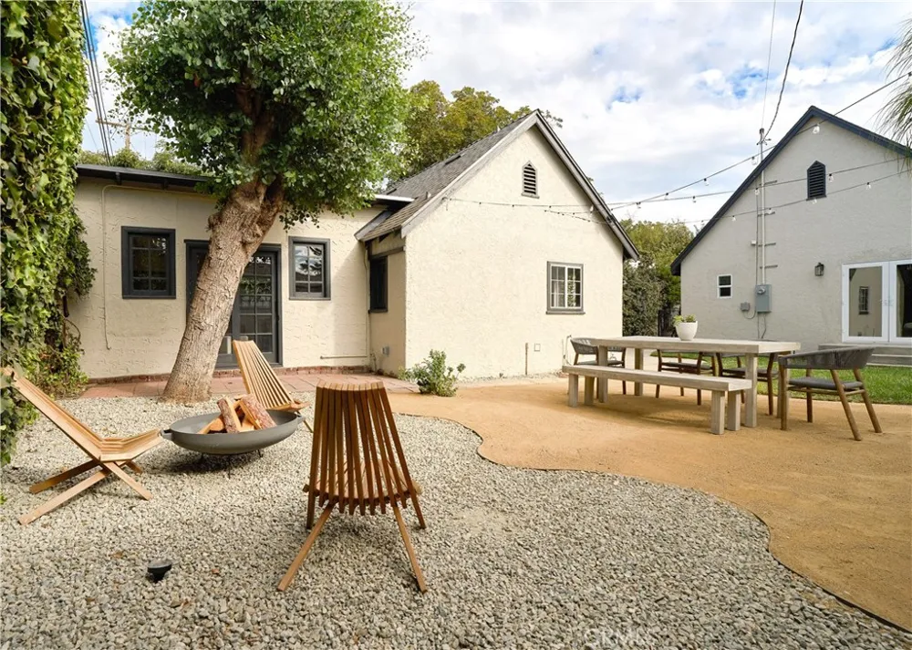 721 Palm Drive Glendale, CA 91202