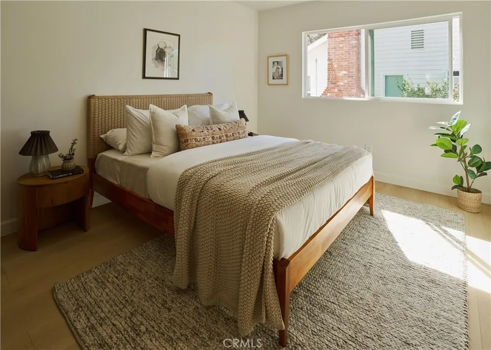 721 Palm Drive Glendale, CA 91202