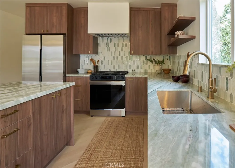 721 Palm Drive Glendale, CA 91202