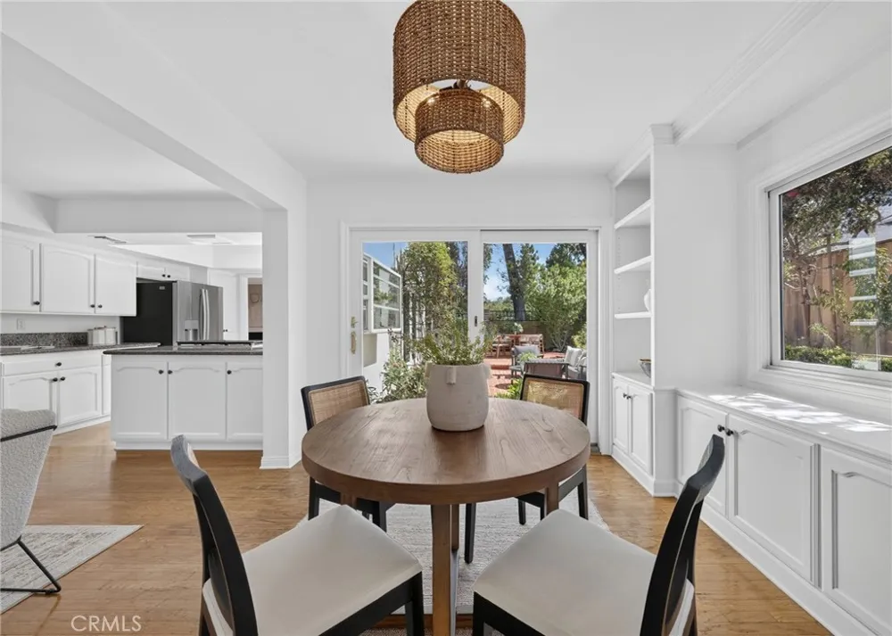 16 Angell Street Irvine, CA 92612