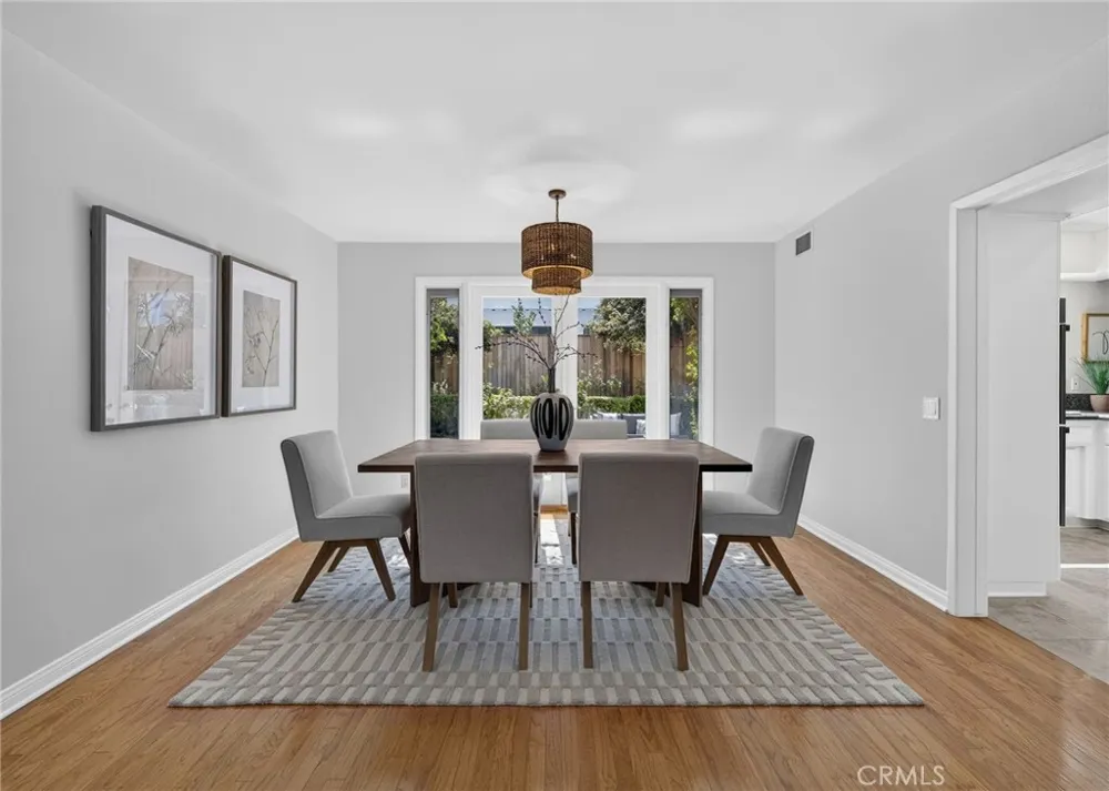 16 Angell Street Irvine, CA 92612