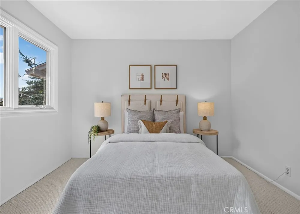 16 Angell Street Irvine, CA 92612
