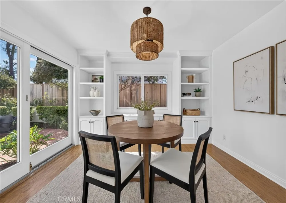 16 Angell Street Irvine, CA 92612
