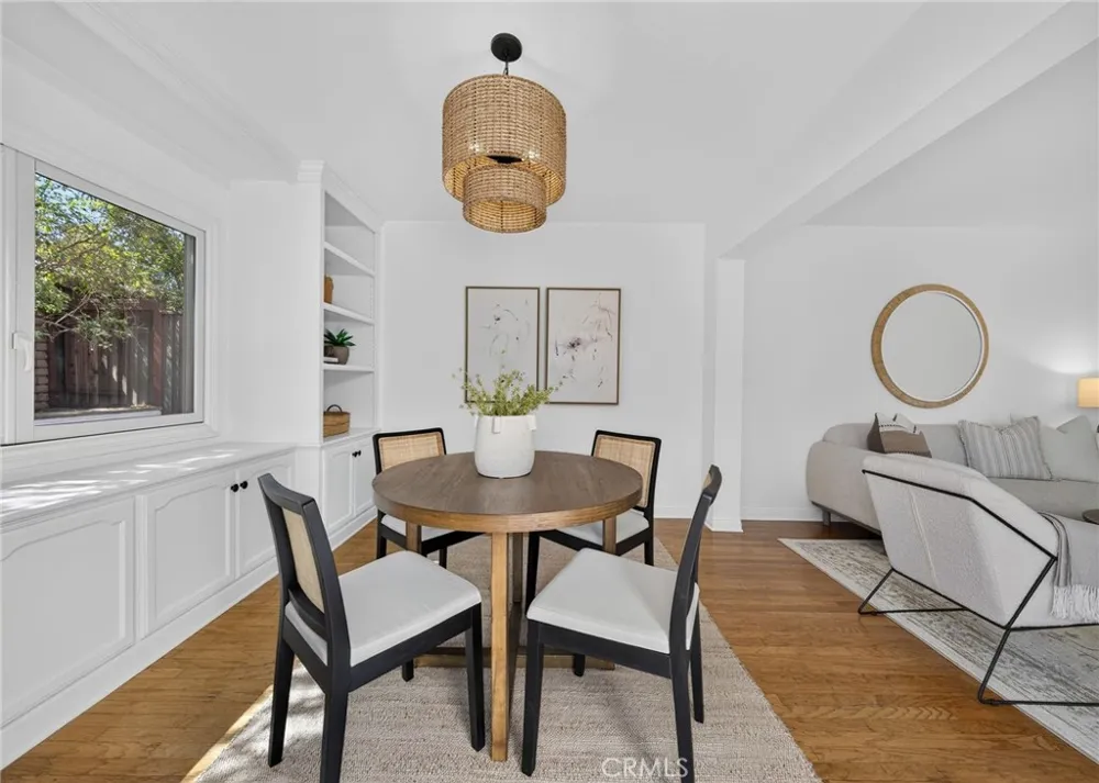 16 Angell Street Irvine, CA 92612