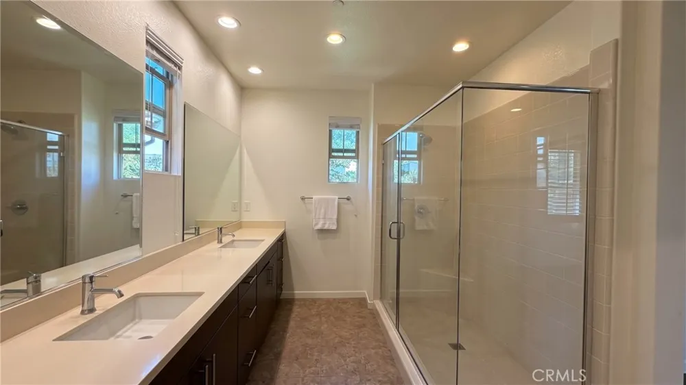 30 Agave Lake Forest, CA 92630