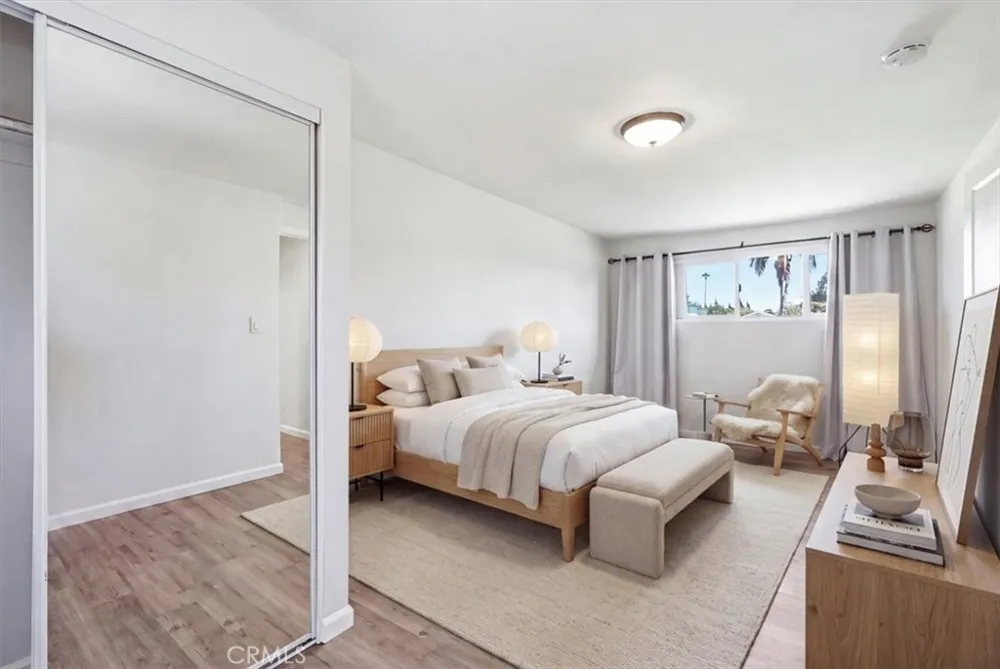 8803 Burton Bellflower, CA 90706