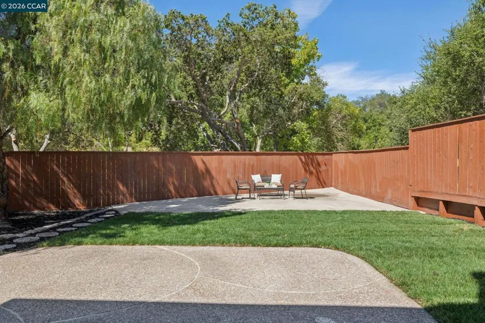 4966 Bayleaf Ct Martinez, CA 94553