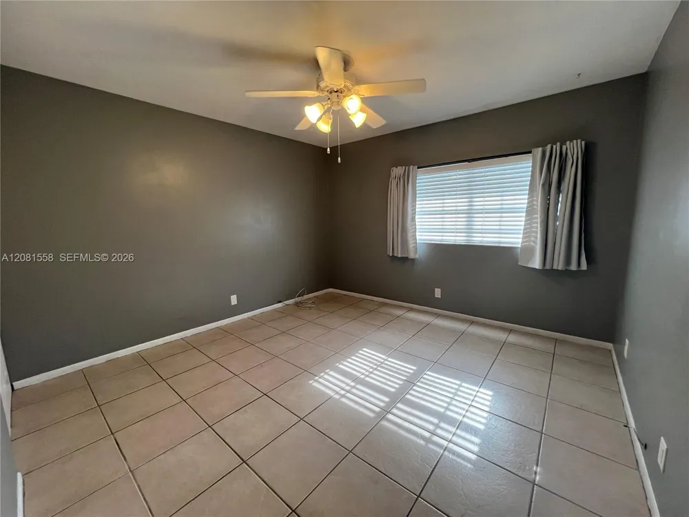 1854 SW 81st Ter #6-17 Davie, FL 33324