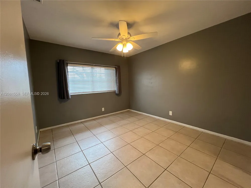 1854 SW 81st Ter #6-17 Davie, FL 33324