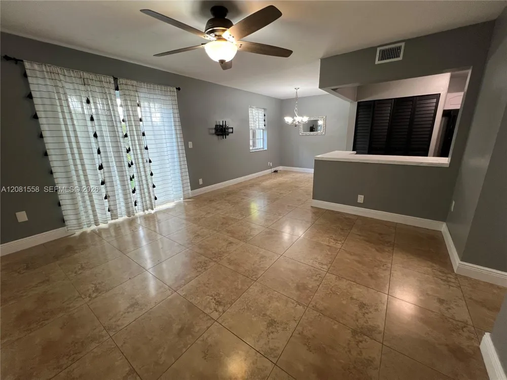1854 SW 81st Ter #6-17 Davie, FL 33324