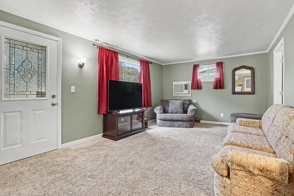 174 Bradley Street Pennfield Charter Township, MI 49017