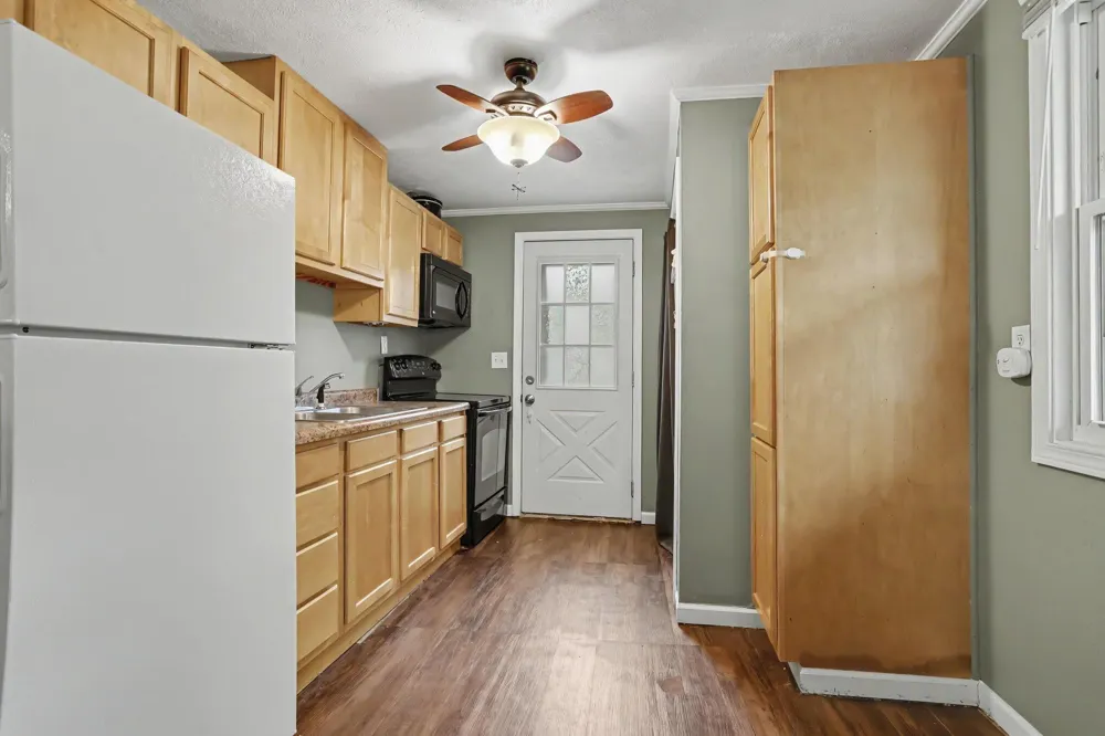 174 Bradley Street Pennfield Charter Township, MI 49017