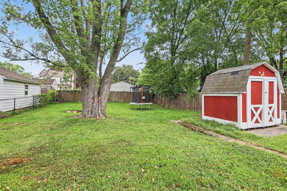 174 Bradley Street Pennfield Charter Township, MI 49017