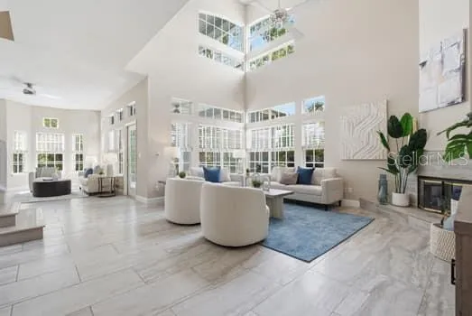 4415 AVENUE CANNES Lutz, FL 33558