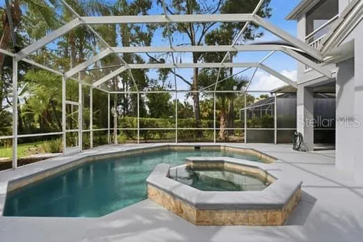4415 AVENUE CANNES Lutz, FL 33558