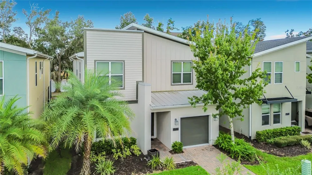 2735 BOOKMARK DRIVE Kissimmee, FL 34746