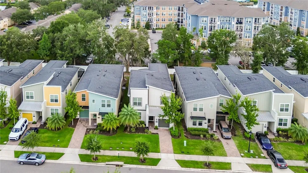 2735 BOOKMARK DRIVE Kissimmee, FL 34746