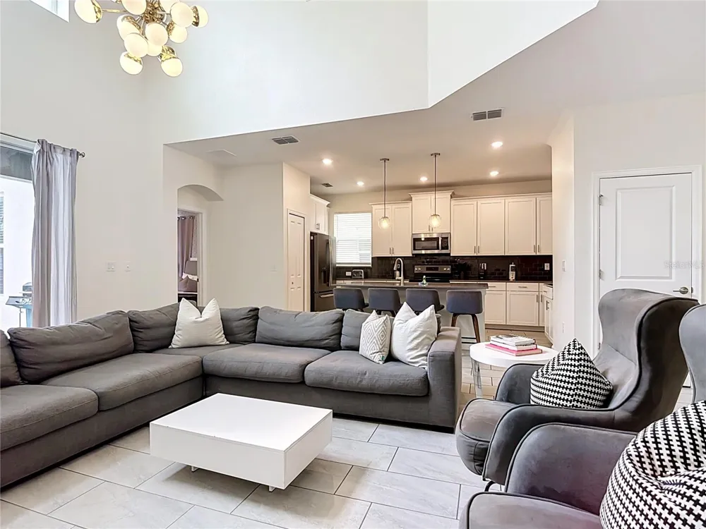2735 BOOKMARK DRIVE Kissimmee, FL 34746