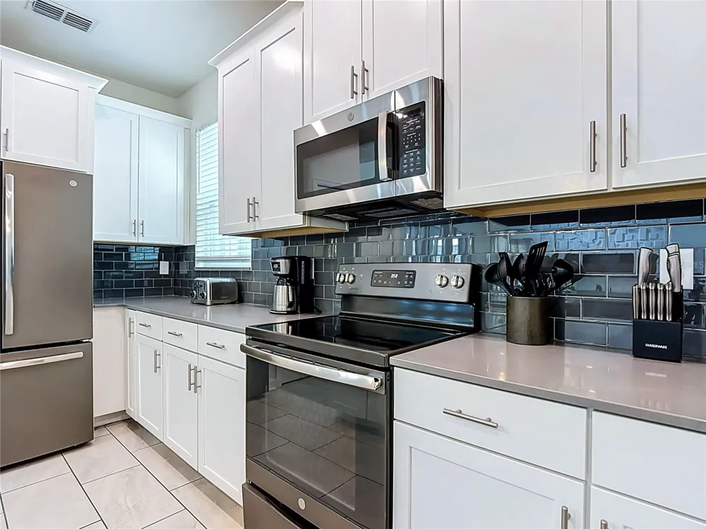 2735 BOOKMARK DRIVE Kissimmee, FL 34746