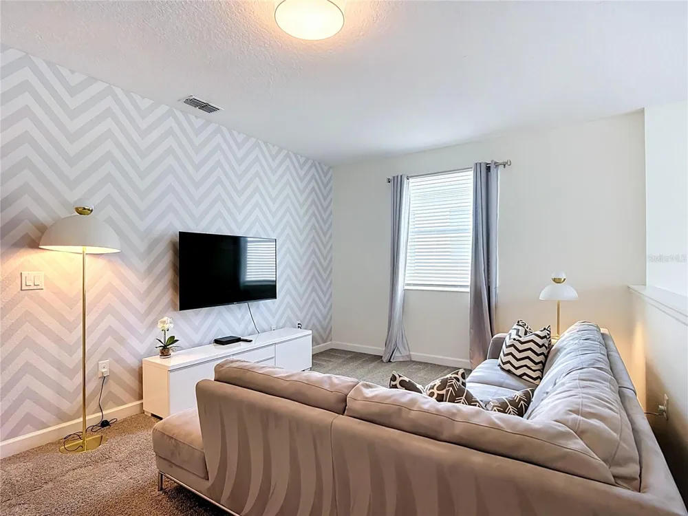 2735 BOOKMARK DRIVE Kissimmee, FL 34746