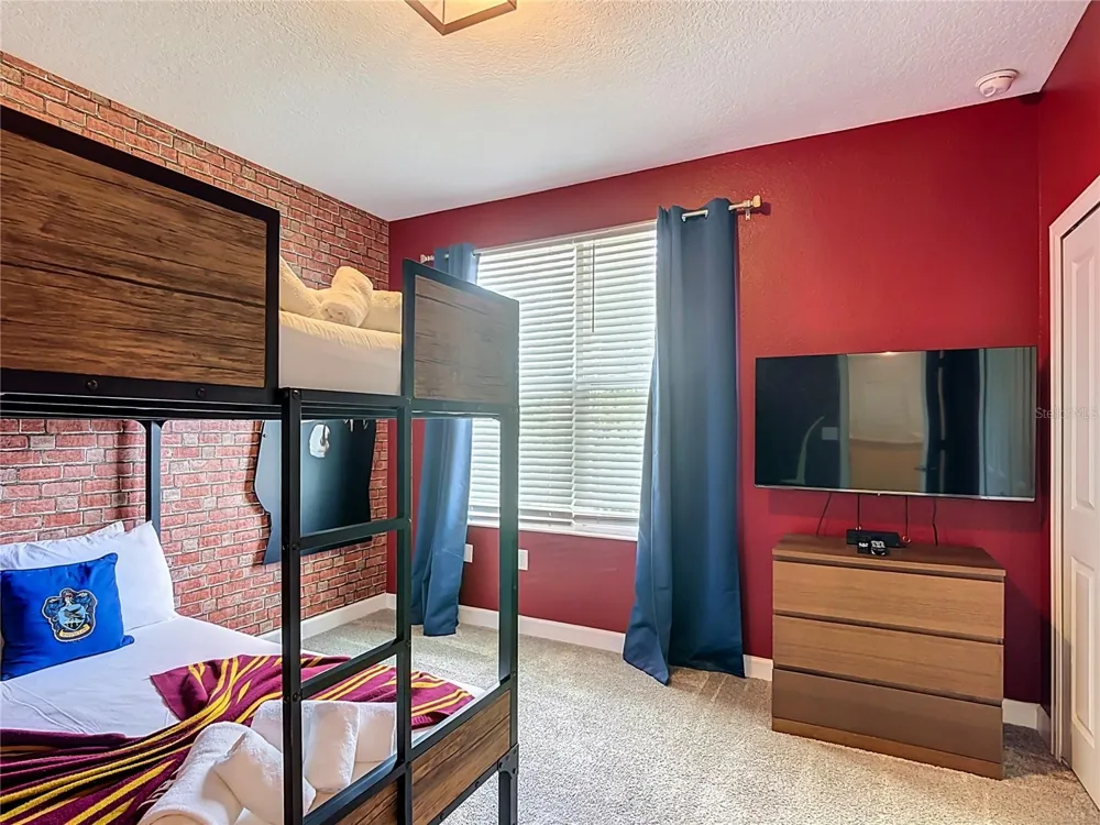 2735 BOOKMARK DRIVE Kissimmee, FL 34746