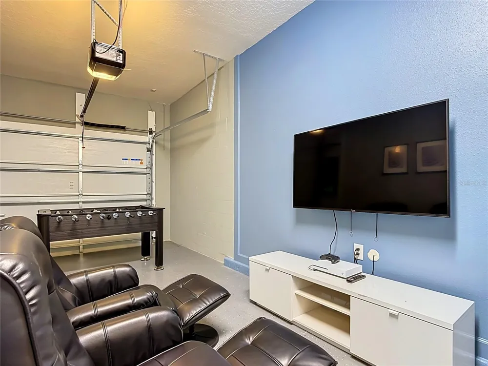 2735 BOOKMARK DRIVE Kissimmee, FL 34746