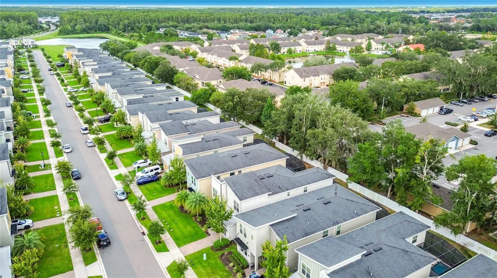 2735 BOOKMARK DRIVE Kissimmee, FL 34746