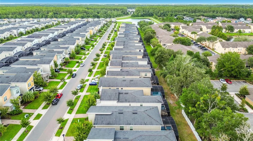 2735 BOOKMARK DRIVE Kissimmee, FL 34746