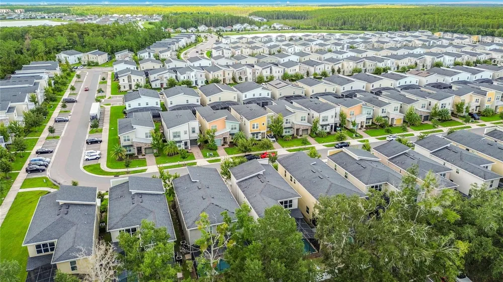 2735 BOOKMARK DRIVE Kissimmee, FL 34746