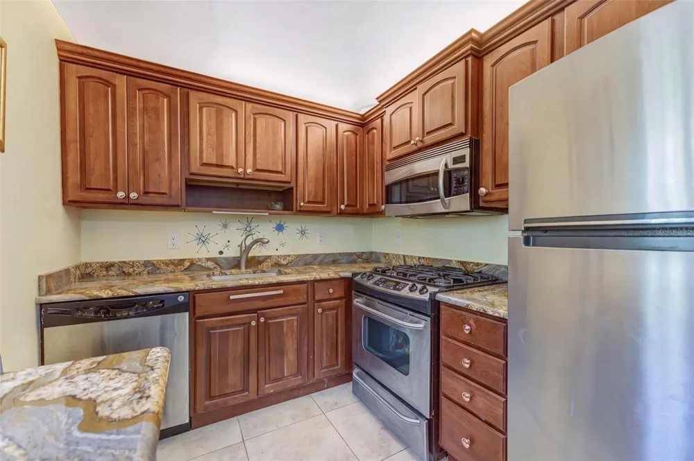 11714 RAINTREE VILLAGE BOULEVARD #A Temple Terrace, FL 33617