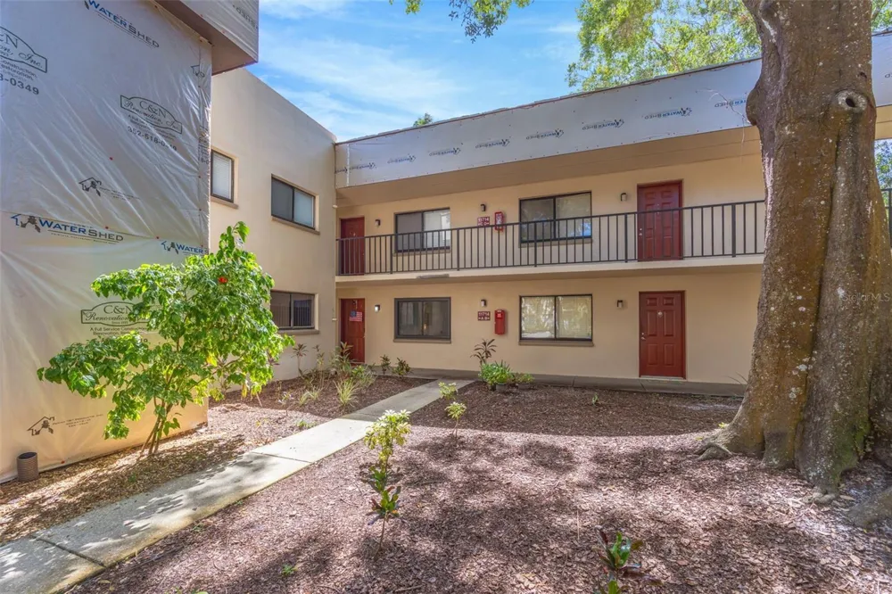 11714 RAINTREE VILLAGE BOULEVARD #A Temple Terrace, FL 33617