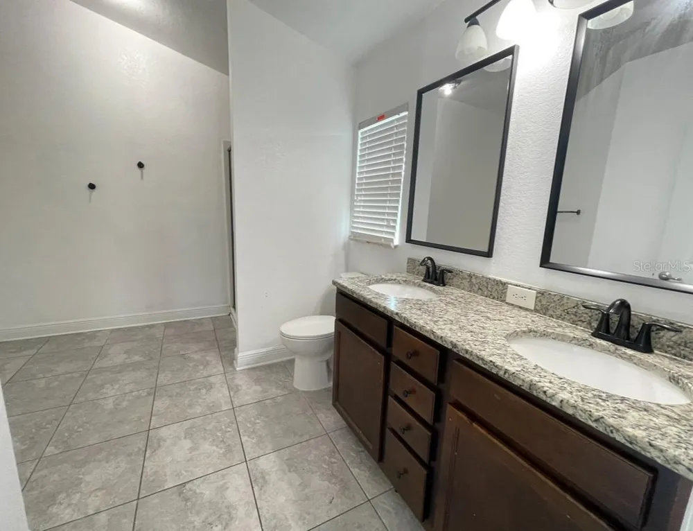 1295 LEGATTO LOOP Dundee, FL 33838