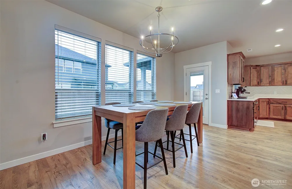 11611 NE 135th Avenue Brush Prairie, WA 98606