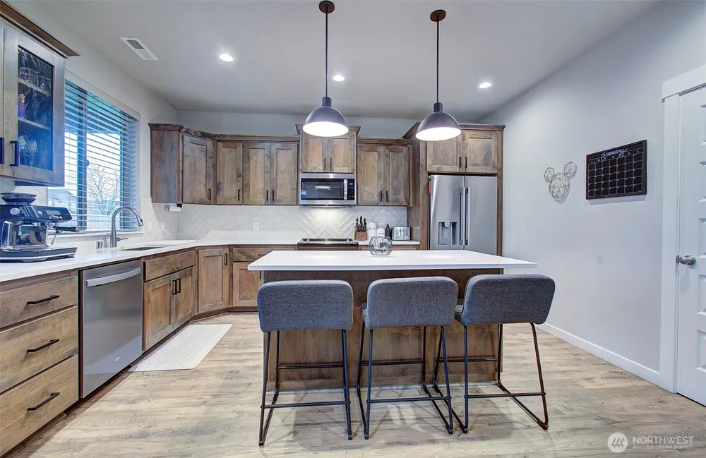 11611 NE 135th Avenue Brush Prairie, WA 98606