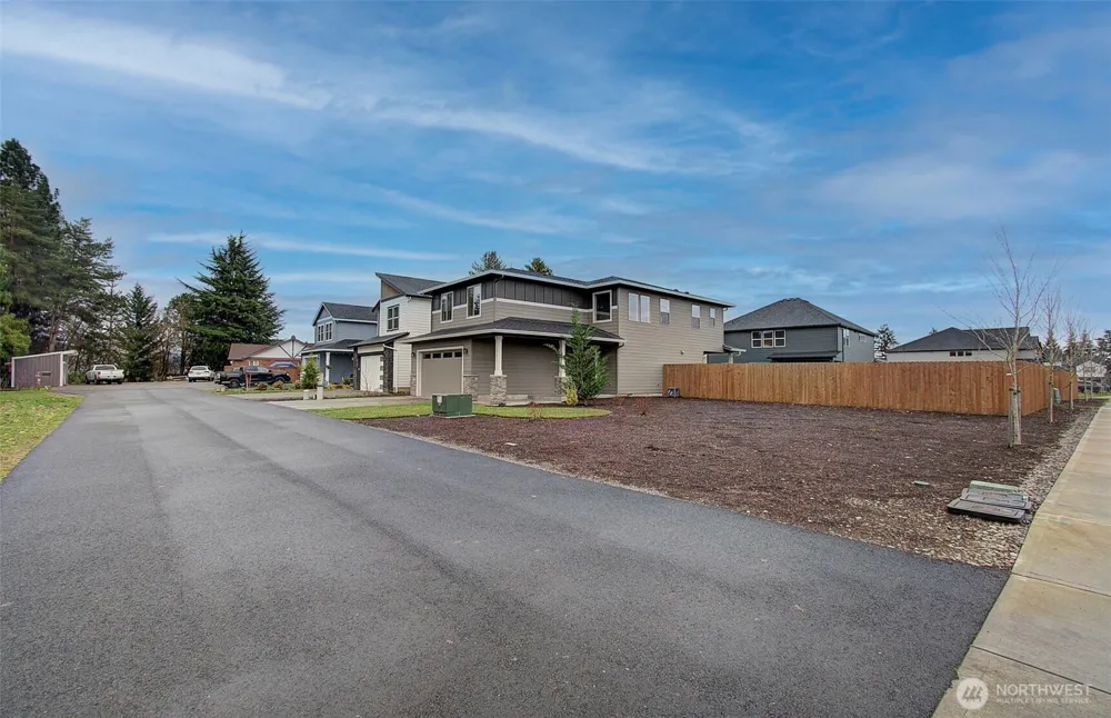 11611 NE 135th Avenue Brush Prairie, WA 98606