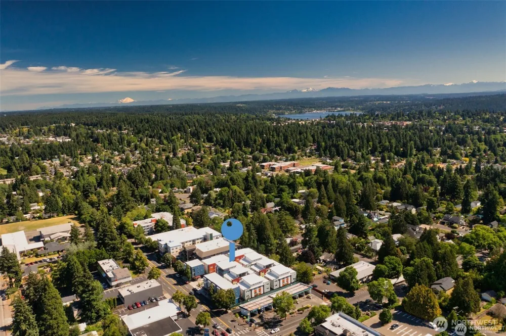 12520 15th Avenue NE #C Seattle, WA 98125