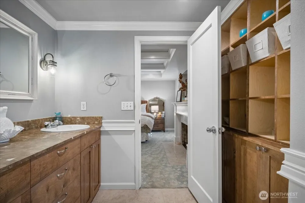 33331 SE 42nd Street Fall City, WA 98024