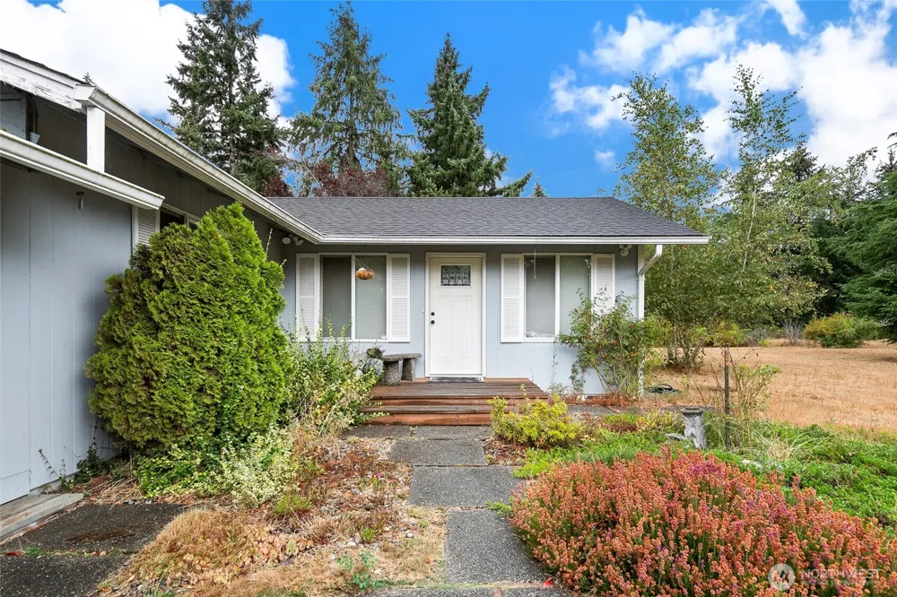 16631 Case Road SW Rochester, WA 98579