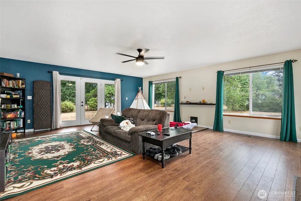 16631 Case Road SW Rochester, WA 98579