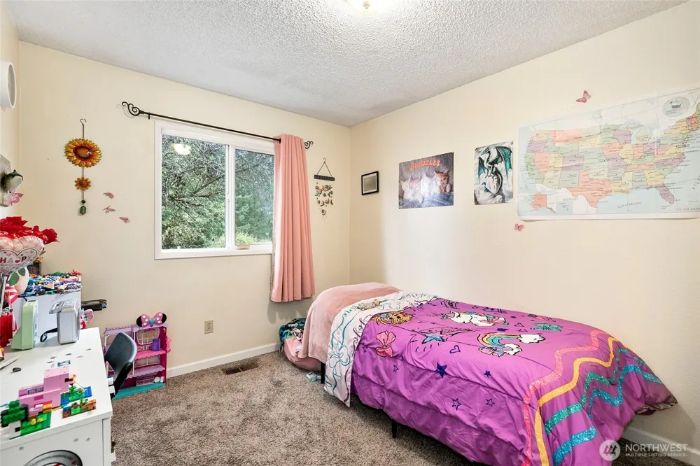16631 Case Road SW Rochester, WA 98579