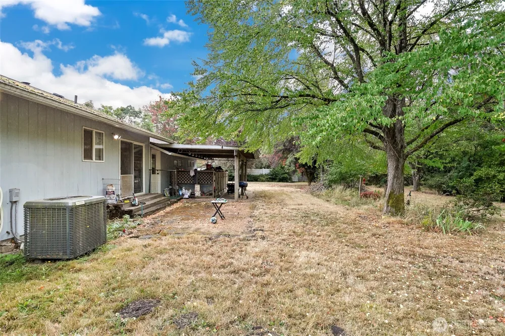 16631 Case Road SW Rochester, WA 98579