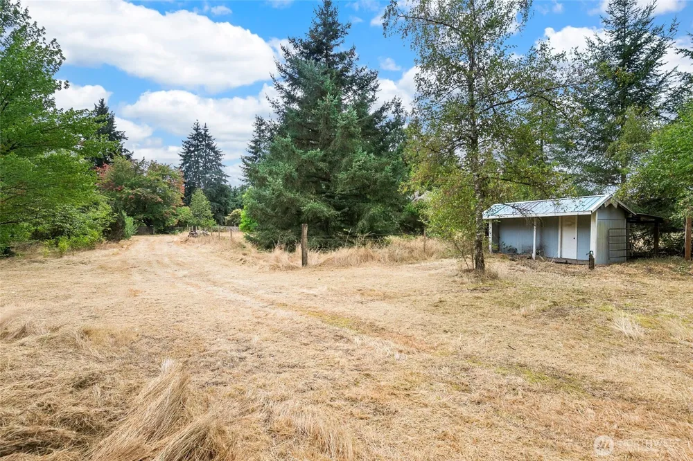 16631 Case Road SW Rochester, WA 98579