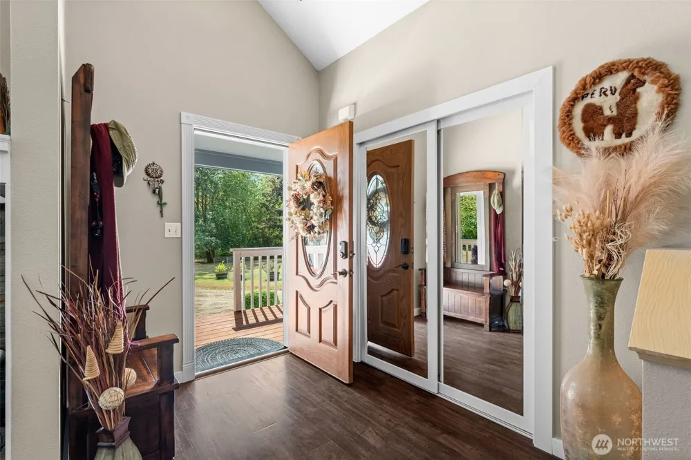20401 22nd Street SW Lakebay, WA 98349