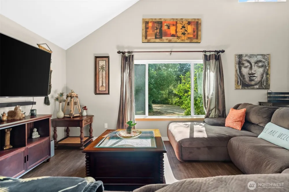 20401 22nd Street SW Lakebay, WA 98349
