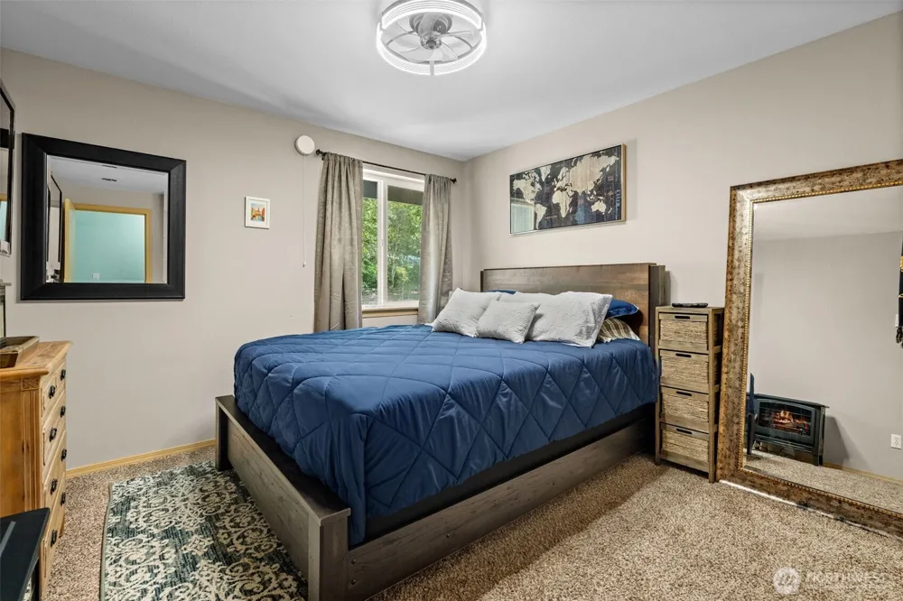 20401 22nd Street SW Lakebay, WA 98349