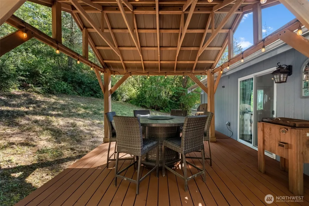20401 22nd Street SW Lakebay, WA 98349