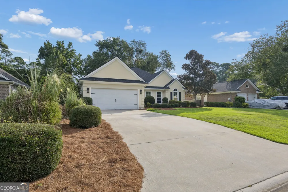 114 Steeplechase RD Savannah, GA 31405