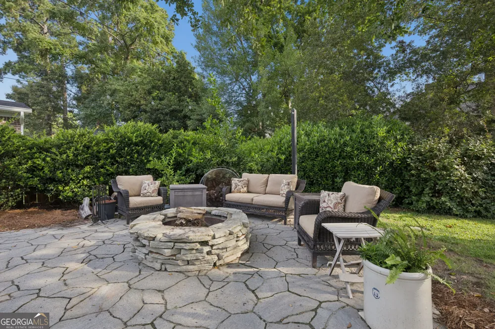 114 Steeplechase RD Savannah, GA 31405